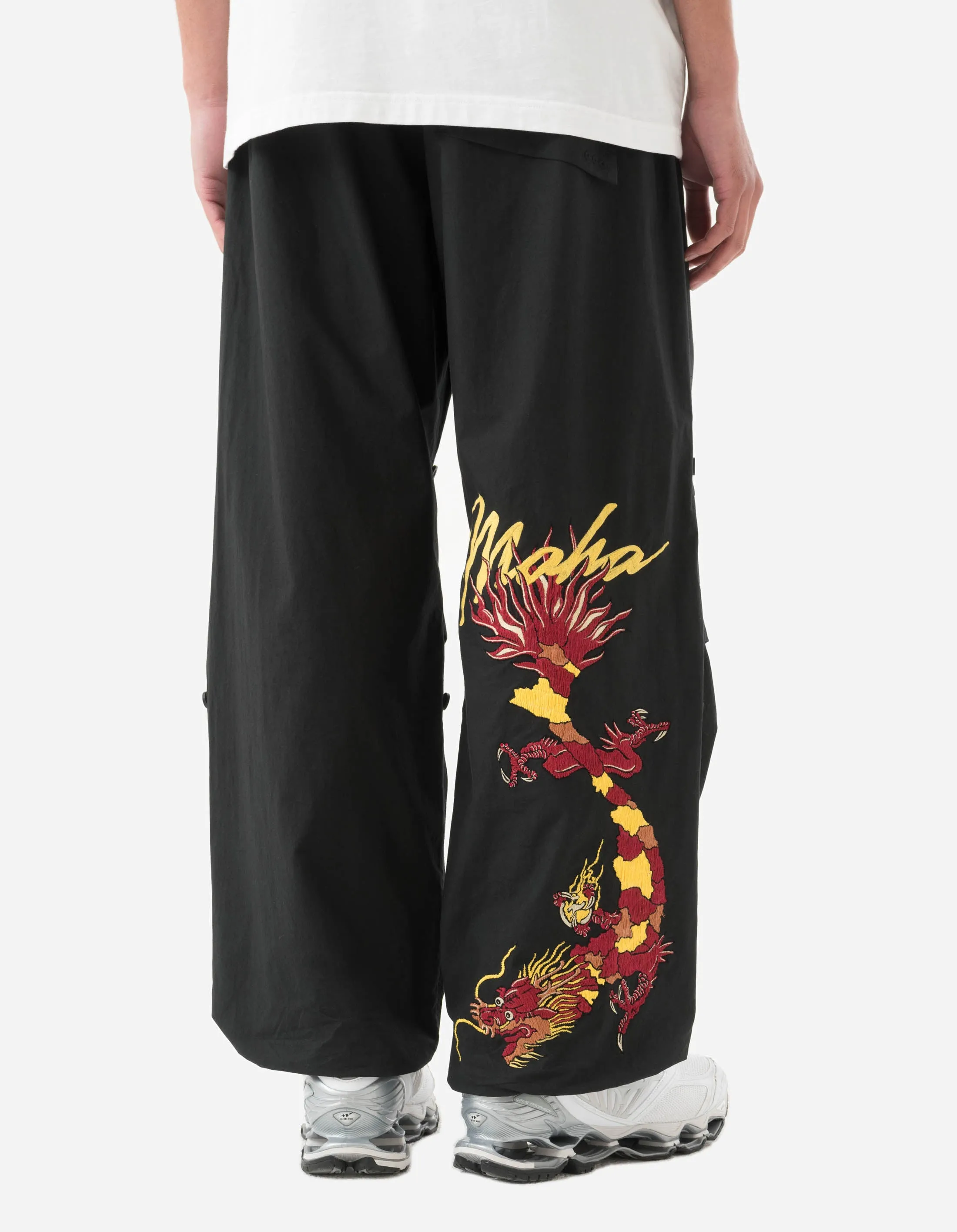 5246 Tour Dragon Map Loose Snopants Black