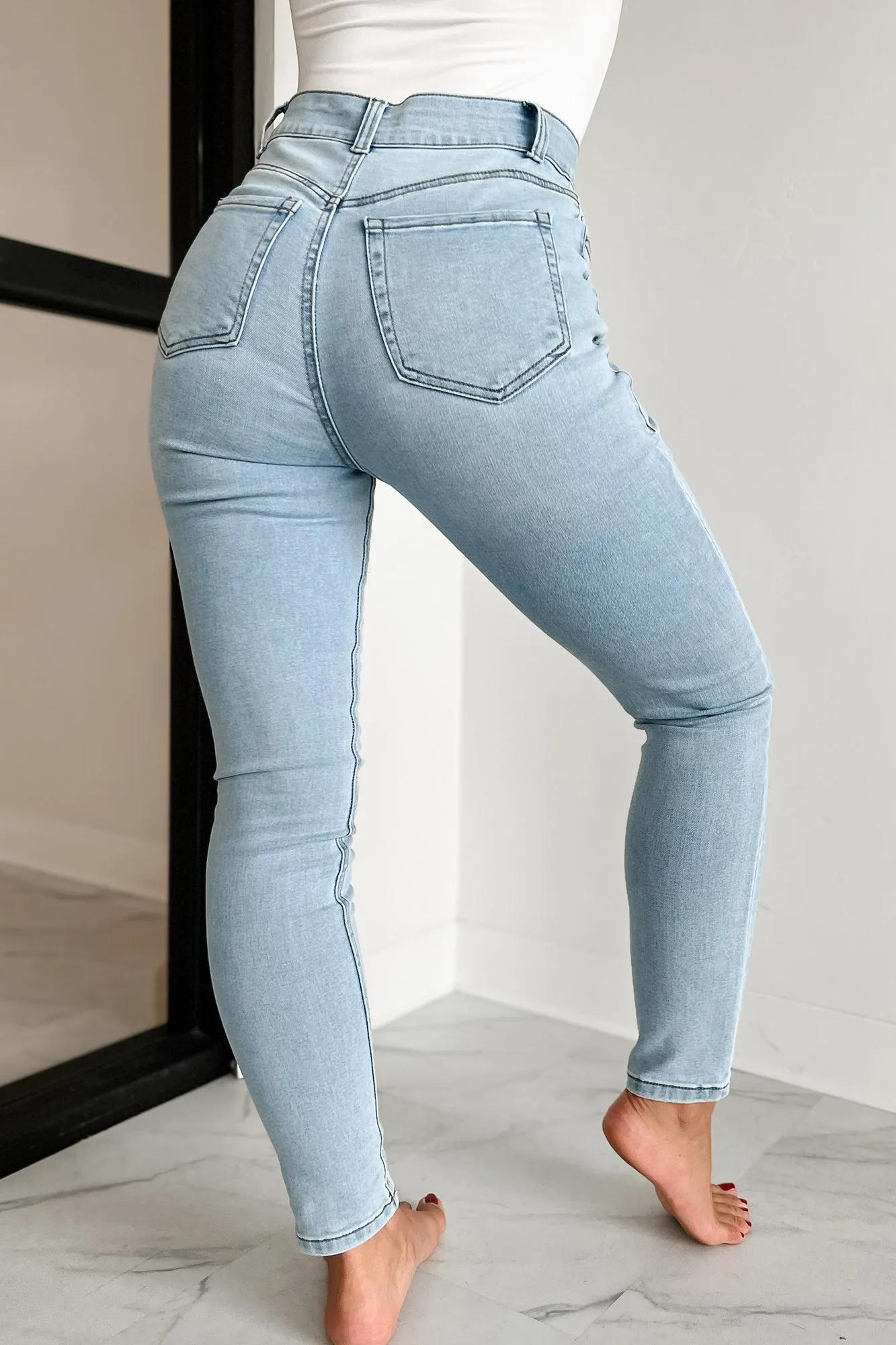 Adriana High Rise Non-Distressed Skinny Jeans (Light)