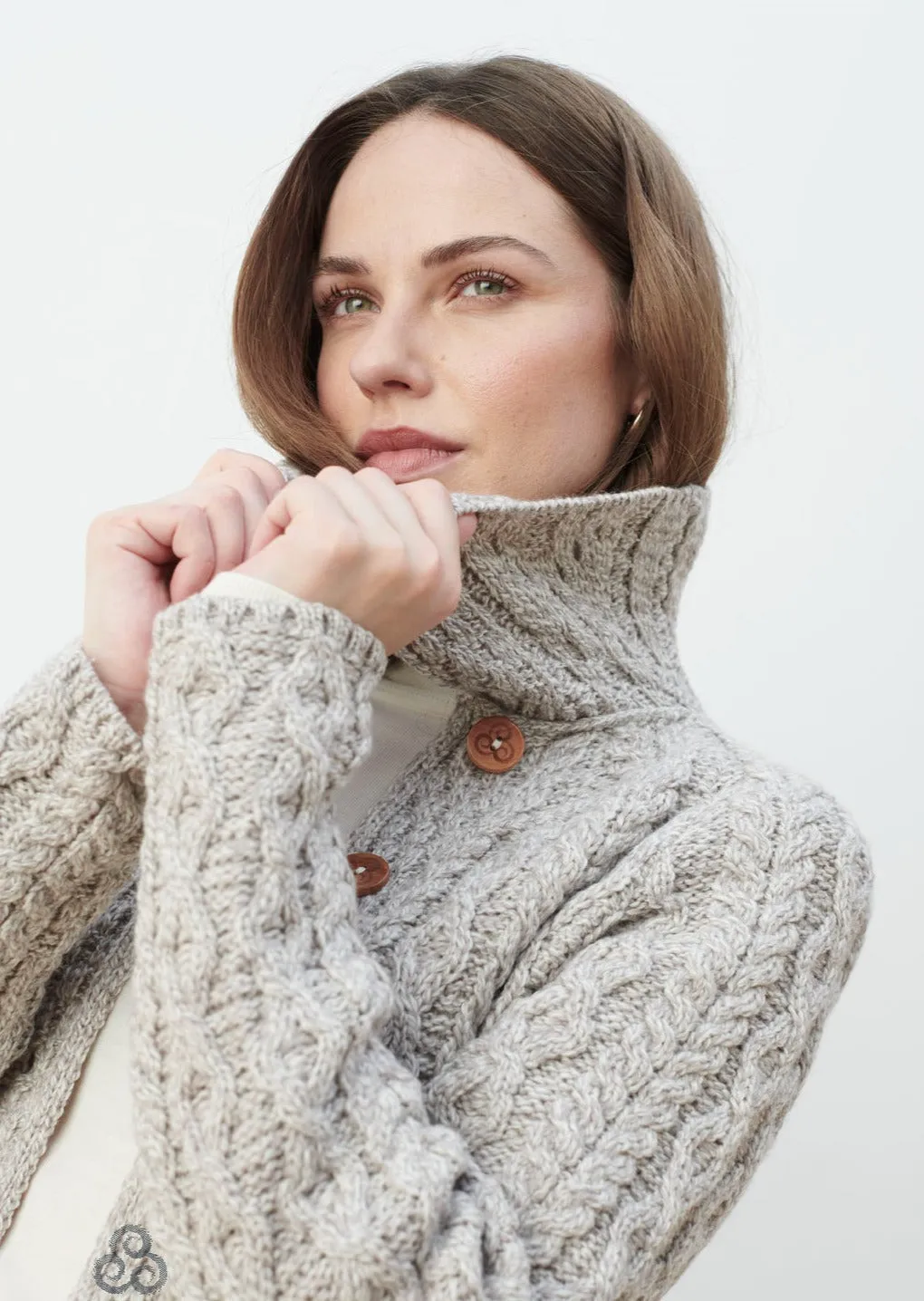 Aran - Flare Cardigan Diamond Pattern - Oat