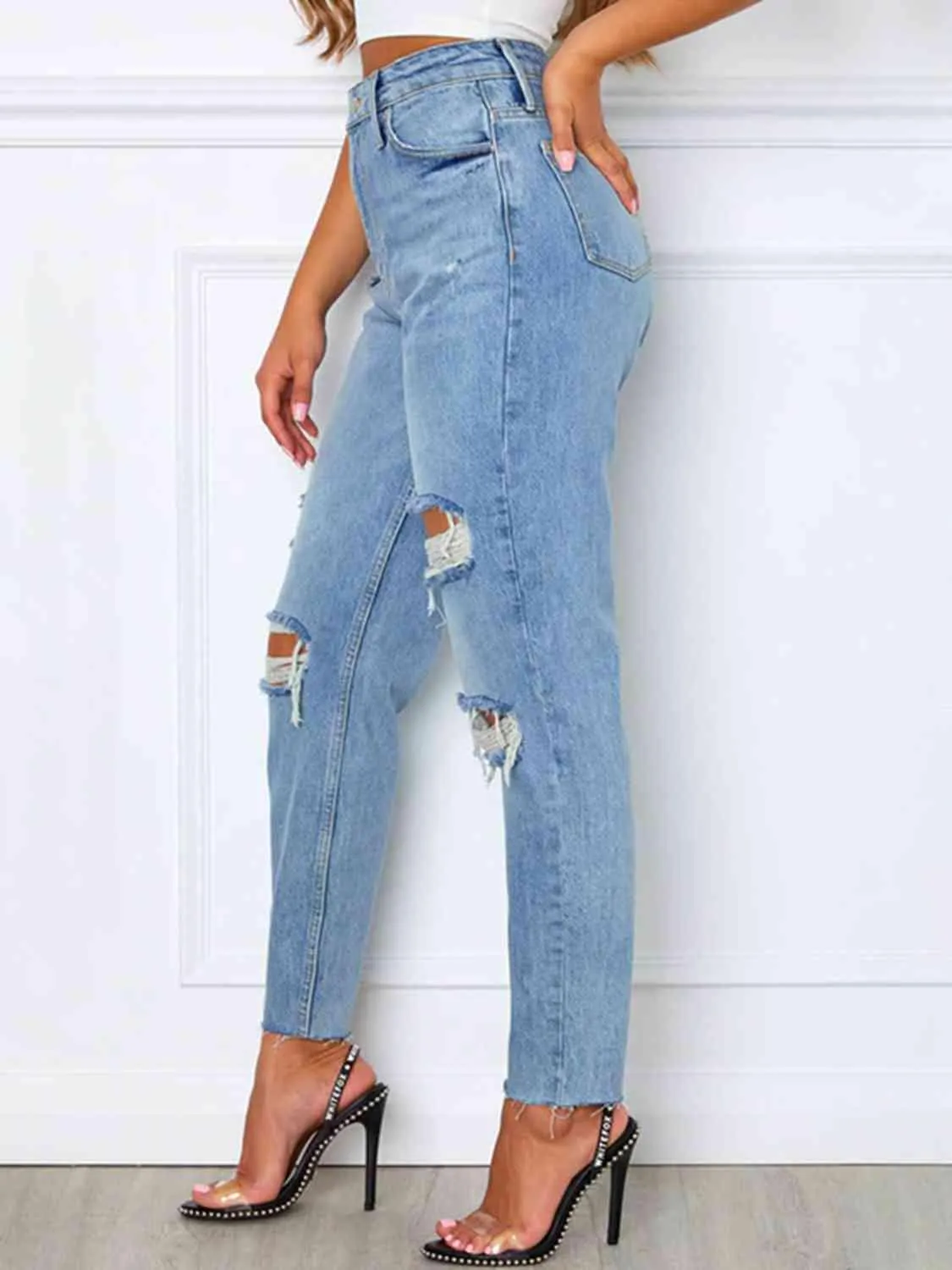 Distressed High Waist Straight Jeans