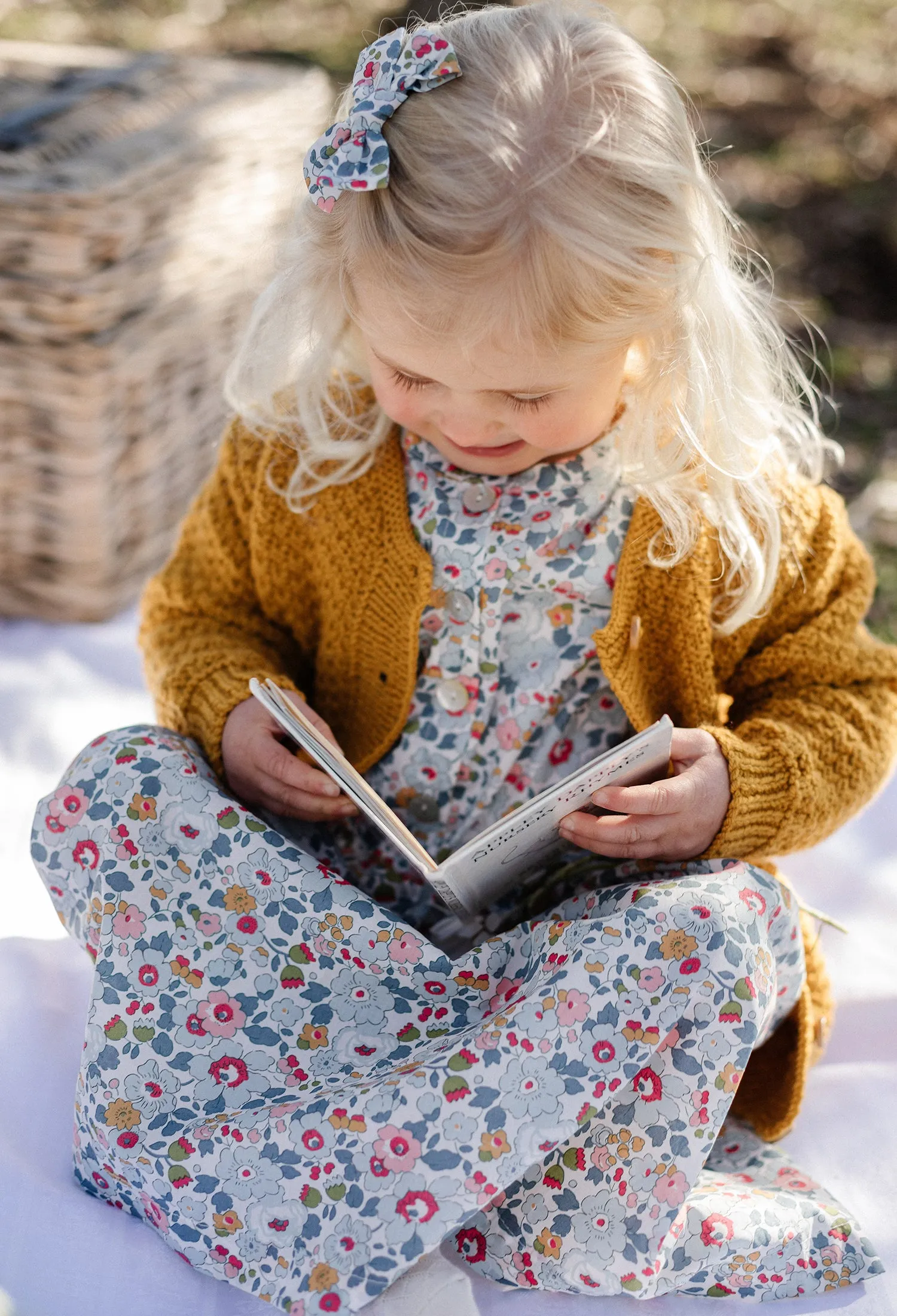 Rowan Cardi & Hat Knitting Pattern